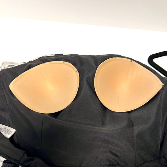 David’s Bridal strapless (built in cups) and straps included. - Picture 3 of 5